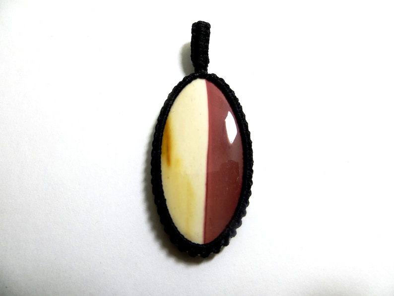 Mokite Smooth Cab Macrame Pendant Thread Pendant Gorgeous Handmade Gemstone Unisex Uses Jewelry Pendent shape Oval size 27x47 mm