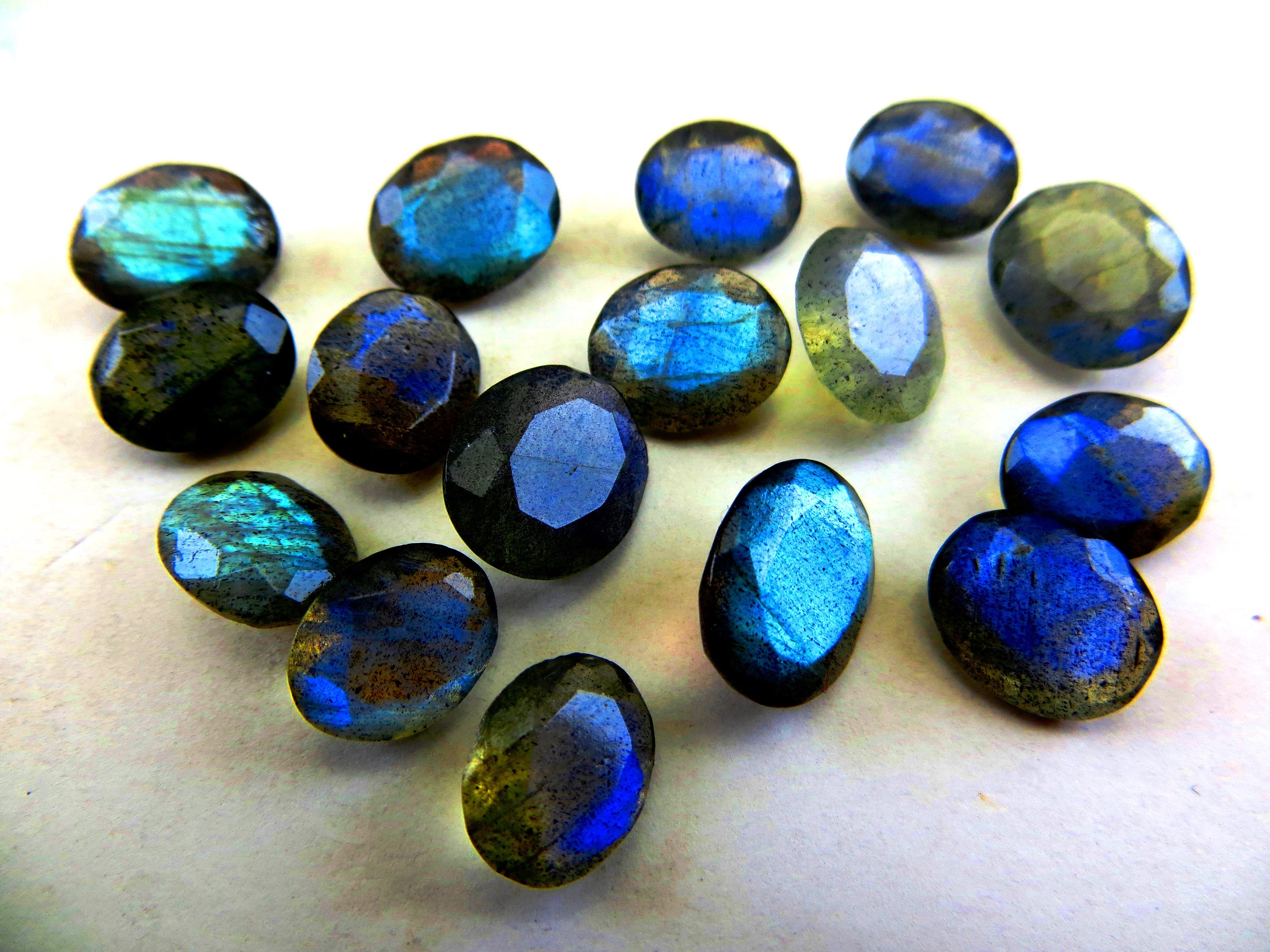 Labradorite / Faceted cut / / Full Flashy / Amazing Etsy