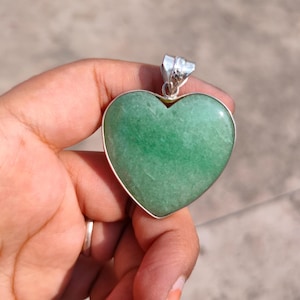 Handgefertigte Rohe Grüne Jade Anhänger: 925 Sterling Silber Herz