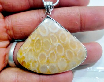 Colgante de coral fósil natural en plata de ley 925 - Forma de corazón (48 x 40 mm)
