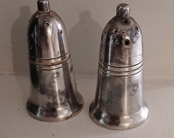 Vintage Silver-plated Sheffield salt and pepper shakers.