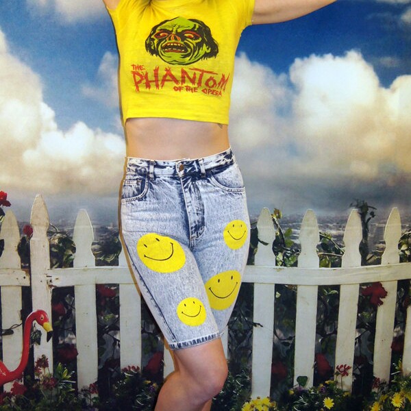 90s Smiley Face Acid Wash High Waist Denim Shorts
