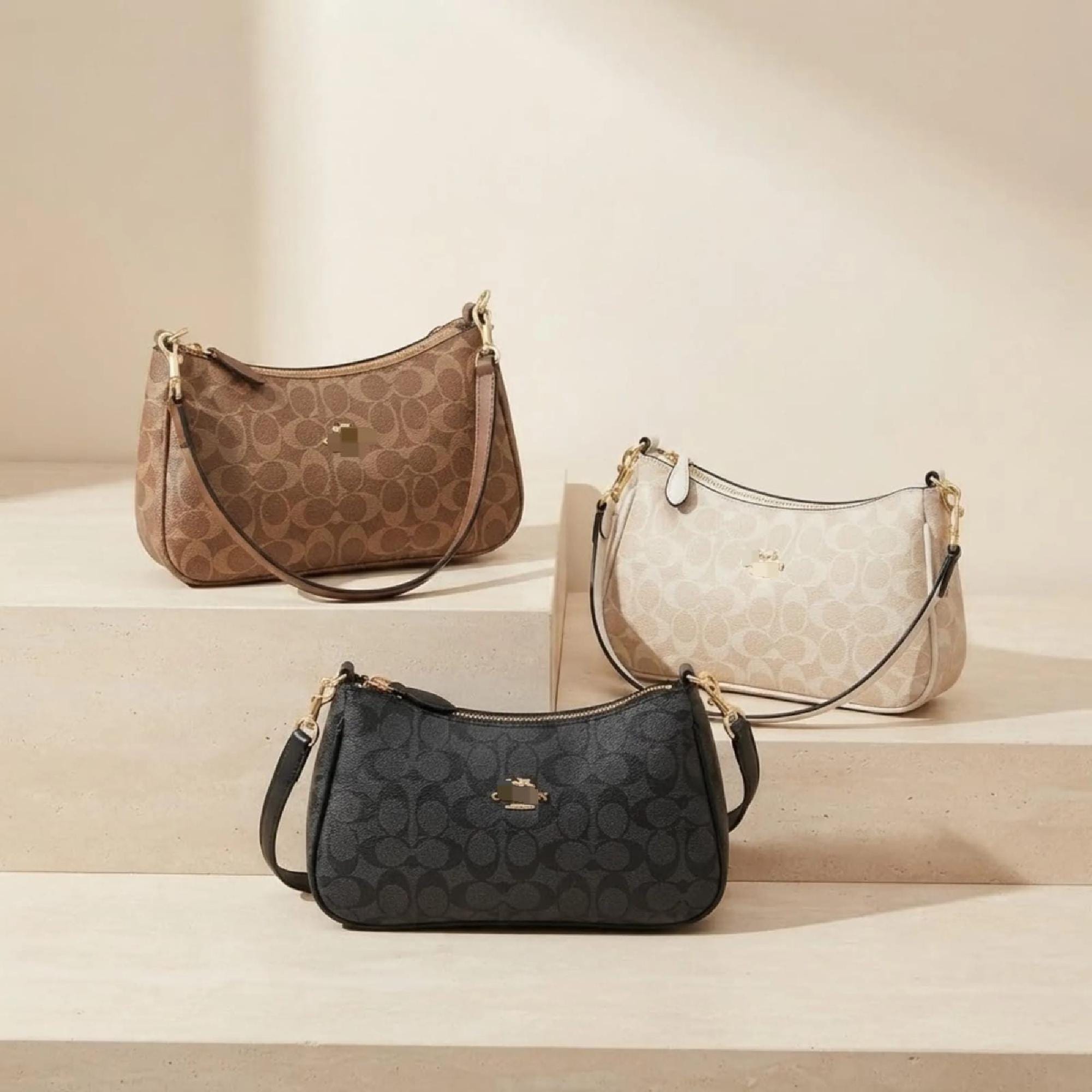 COACH　コーチ　まとめ売り　セット　８点 ハンドバッグ　ショルダー Coach bag - Etsy 日本