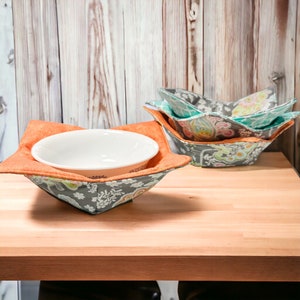 READY TO SHIP Microwave Bowl Cozy, Reversible Cover, Teal Gray Floral, Soup Holder Ice cream cozies, Microwaveable Pot Holder Coozie Hot Pad