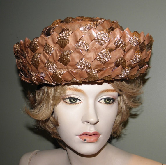 Vintage Juli-kay Chicago Lady display picture 2