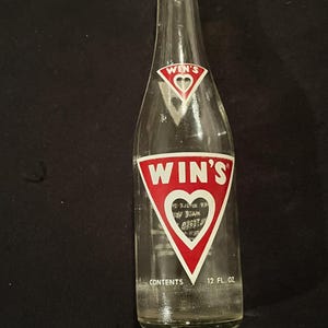 Vintage Win's Beverages Soda Pop Bottle - Milwaukee, Wisconsin "Sweetheart of a Drink" - 1940s-1950s - from DustyMIllerAntiques