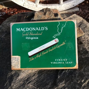 Vintage MacDonald&#39;s Gold Standard Virginia Export Cigarette Tin - 1950&#39;s - from DustyMillerAntiques