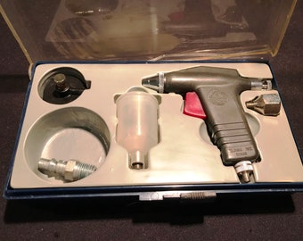 Vintage air brush kit