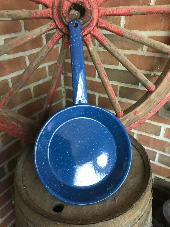 Granite Ware Grater (Jef) Granite Ware Grater (Jef)