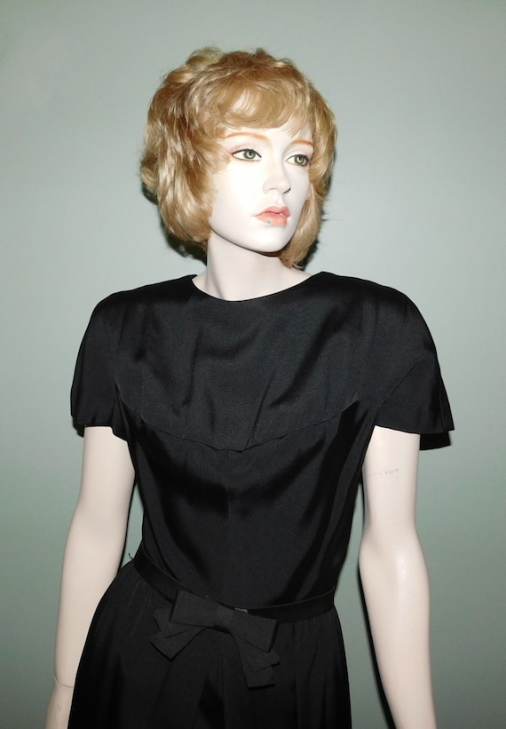 Vintage Mollie Parnis Black Cocktail Dress & Belt… - image 2