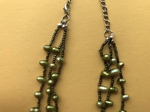 Vintage Green Faux Pearl and Black Beads 3-Strand… - image 1