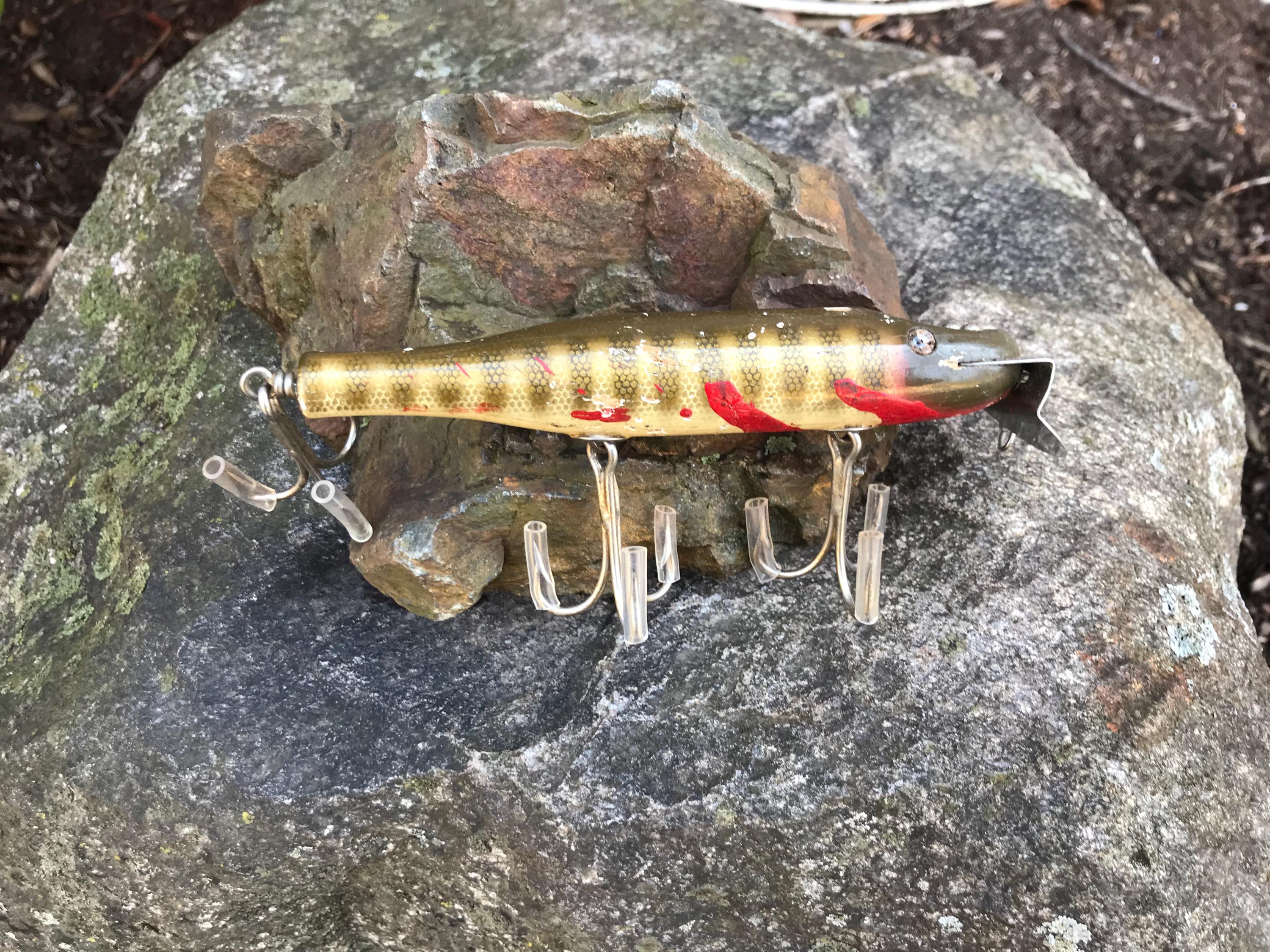 giant fishing lures sold on Temu United States, image size:3000x2250