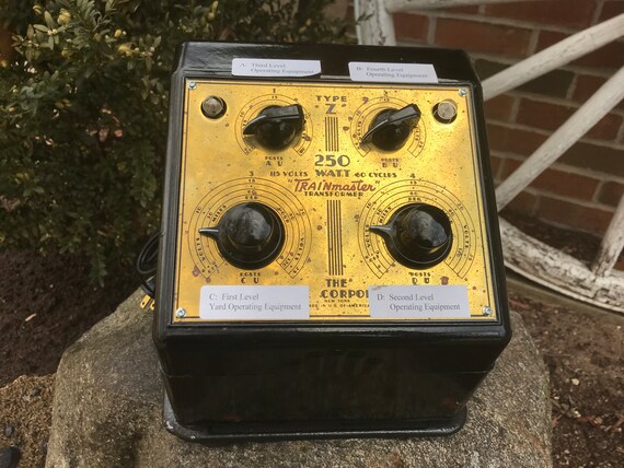 Vintage lionel best sale train transformer