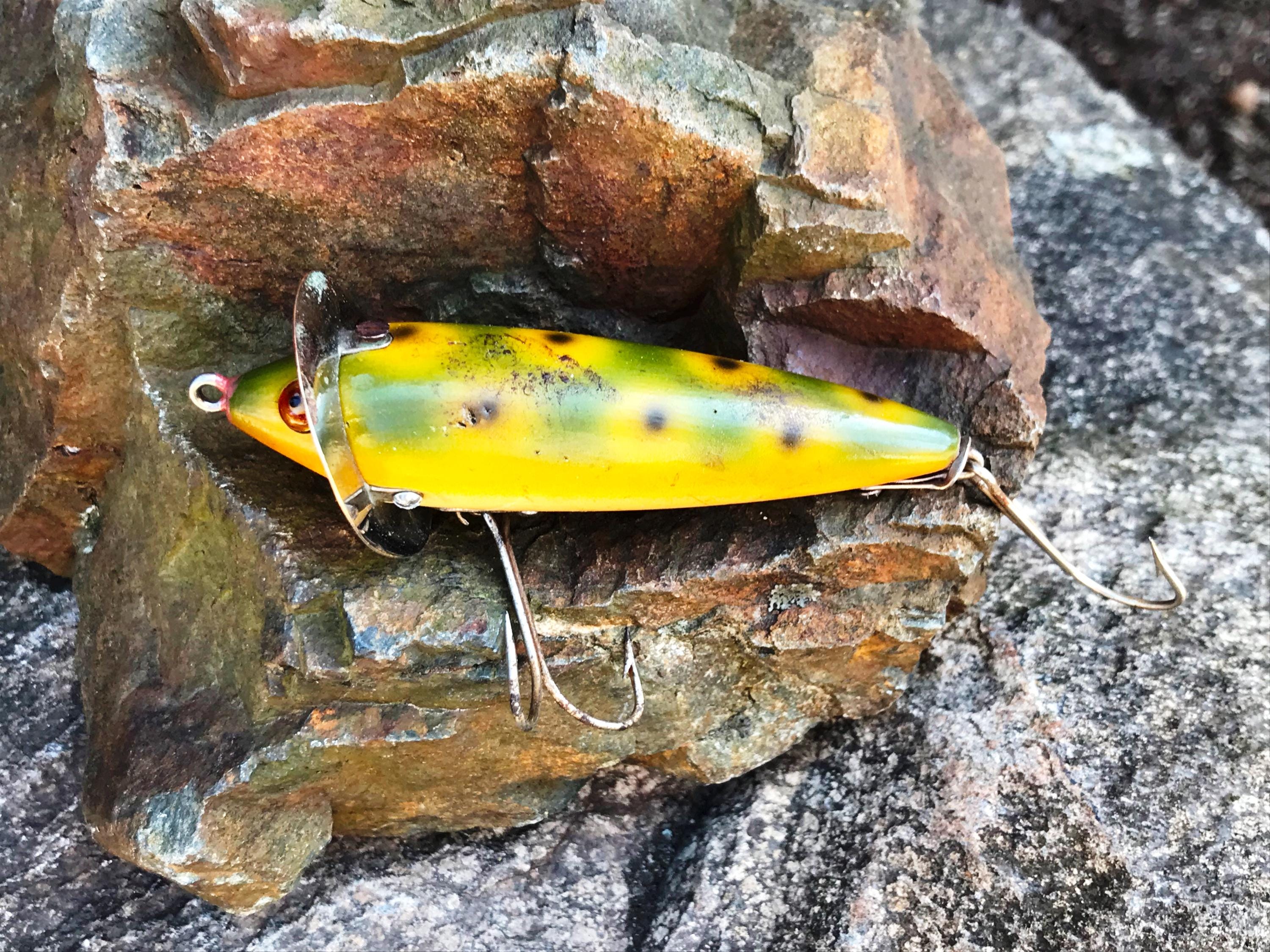 Heddon Old Lure - Etsy Canada Heddon Old Lure - Etsy Canada