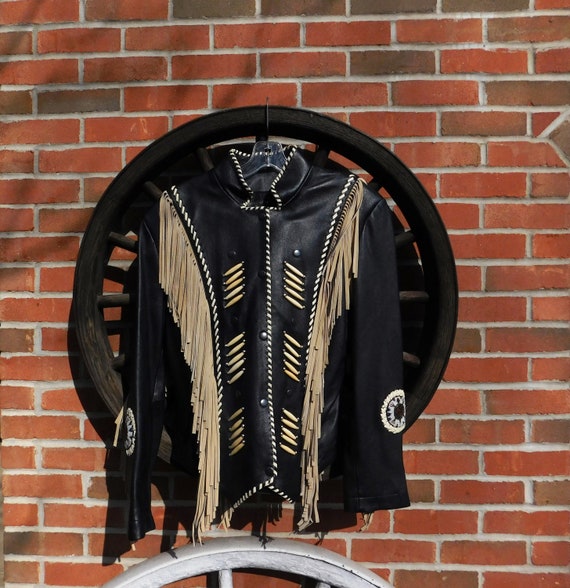 Vintage Tansmith First Nations Ceremonial Black Le