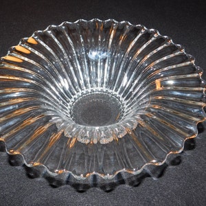 Vintage Heisey Glass Crystolite Round Flared Flower Bowl - jaren 1940 - van DustyMillerAntiques