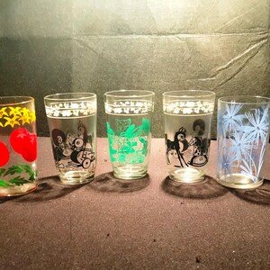christmas wine glass ornaments Christmas Wine Glasses Stemless Hand Painted Holly Berry Set of 2