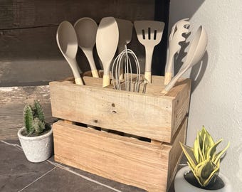 Rustic/Farmhouse Utensil holder