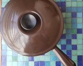 LE CREUSET Brown Enameled Cast Iron Saucepan, 20, 2.75 Quart, France, 1970s, Very Good Vintage
