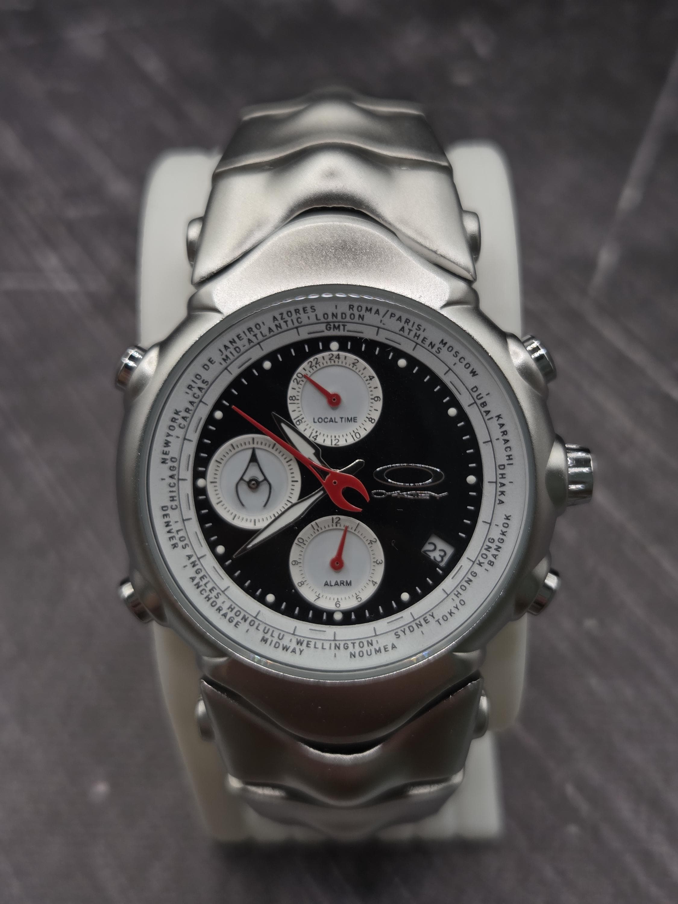 Oakley Gmt Watch - Etsy
