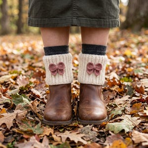 Crochet Boot Cuffs Pattern, Ribbed Ankle Warmers with Bow, Beginner Crochet PDF, Quick Fall Crochet Gift, Bulky Yarn Pattern