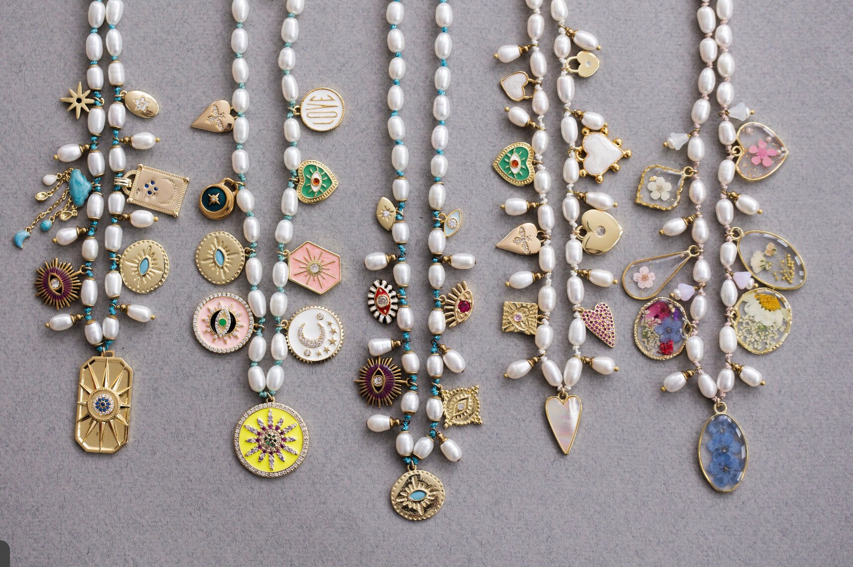 Charming Pearl Necklace