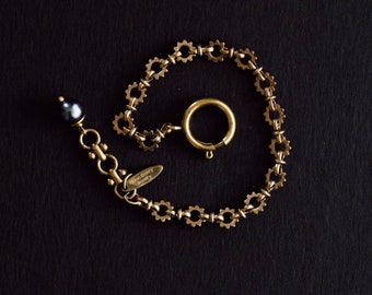 VINTAGE CHAIN BRACELET, Sundial Chain, Charm Bracelet, Layering Bracelet, Brass Bracelet