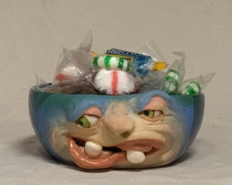 Extra Small Bowl,- ready to ship- wheel thrown, hand altered and sculpted. Just a friendly face to enjoy your cereal or snacks with.