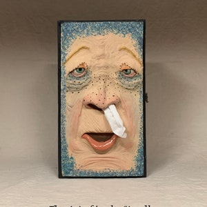SNUFFLE BOX - Pronto per la spedizione - Porta fazzoletti - Piastrella scolpita a mano, scatola di legno su misura. Un ottimo modo per rallegrare quella povera anima con il raffreddore.