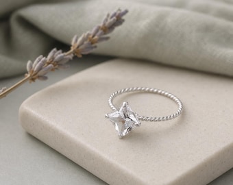 Princess-cut zirconia ring – delicate silver solitaire ring