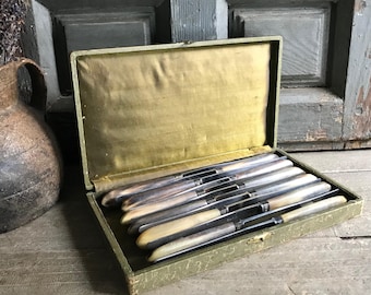 French Horn Handle Knife Set, Marked Paris, Boxed Set of 12, Embossed Silver Collars, Chateau Decor, Farmhouse Decor