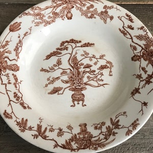 French Gien Faïence Plate, Stoneware, Floral, Médailles d'or, Yeddo, Diplome D'Honneur, French Farmhouse, Farm Table image 3