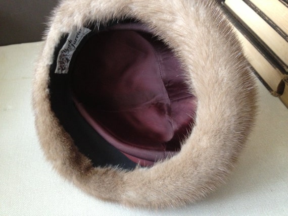 Couture Mink Fur Hat, 1960s Vintage Winter Hat, York  display picture 3