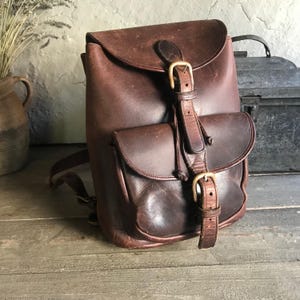 Robert Cheau Brown Leather Backpack VTG ROBEAT CHEAU Saddle Leather backpack made in USA (on  main image 3