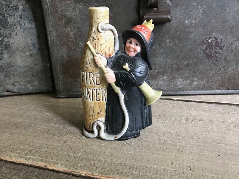 nipper figurine