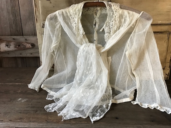 Antique Lace Blouse, Victorian Era, Tulle Lace Net