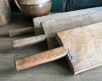 1 French Wood Bread Serving Board, Charcuterie, Pizza, Cheeseboard, Rustic French Farmhouse Cuisine
