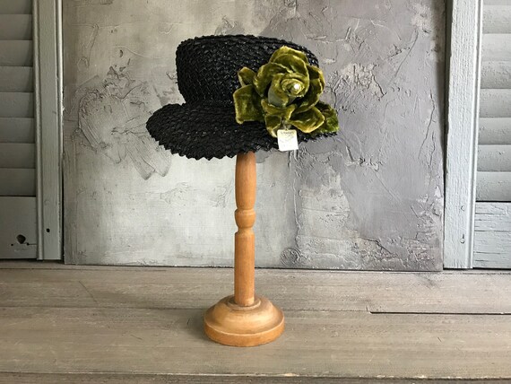 1940s Black Straw Hat, Moss Green Velvet Bow, Ori… - image 2