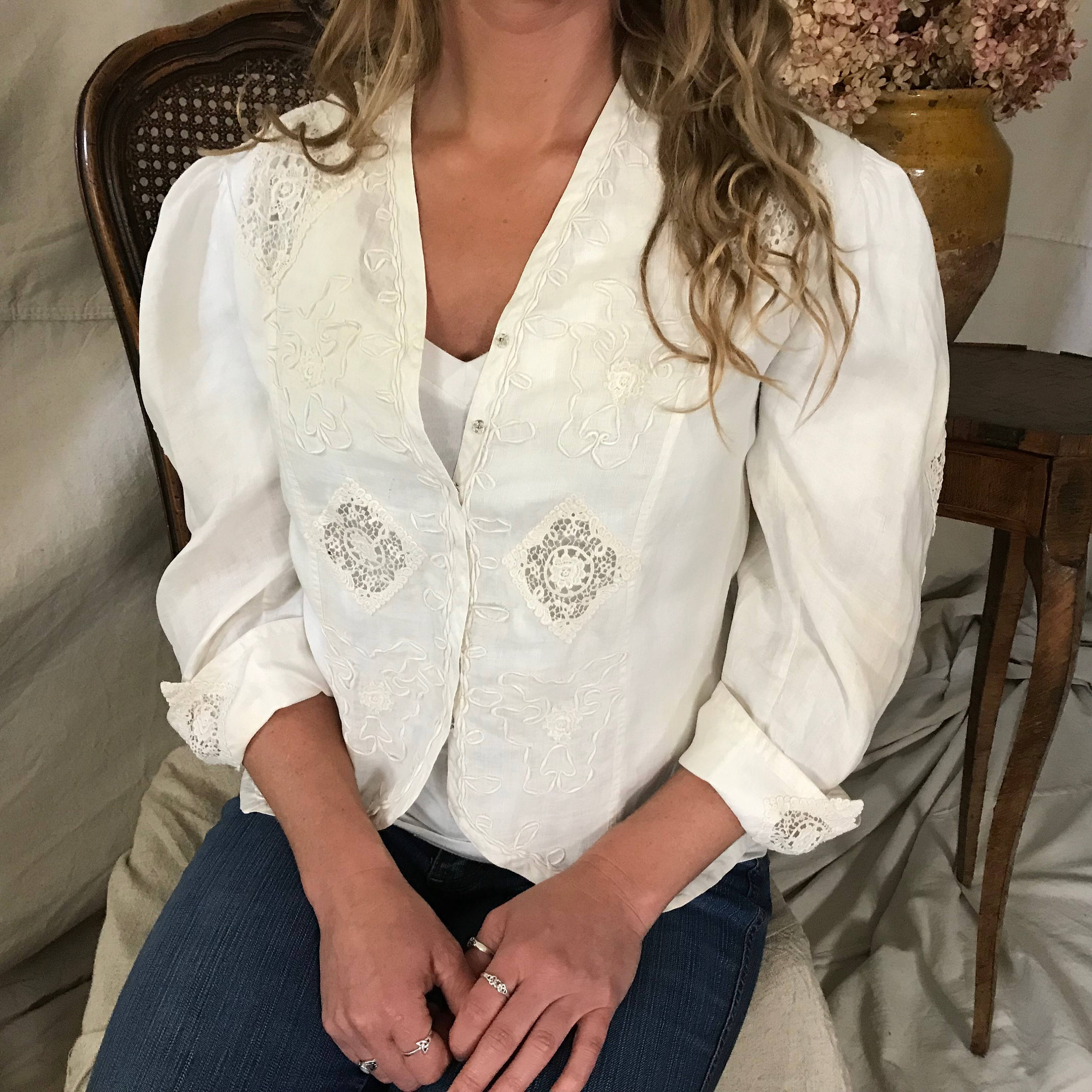 新品　Eaphi VINTAGE LIKE LACE BLOUSE white Eaphi VINTAGE LIKE LACE BLOUSE white