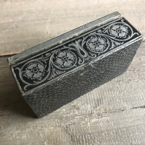 French Inlay Pewter Box, Artistic, Religious, Travel Jewelry Trinket Pill Stamp image 6