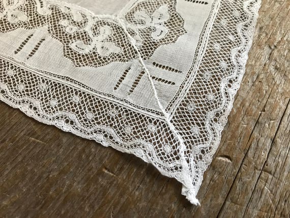 Madeira Linen Lace Bridal Hanky, Handmade White H… - image 6