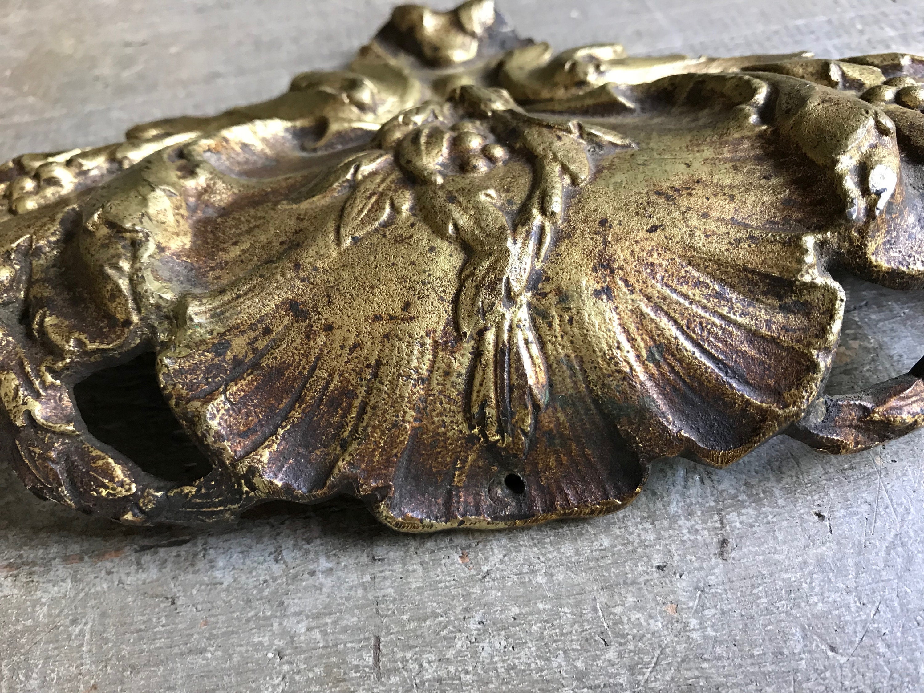 French Gilt Ormolu Shell Mount Classic French Chateau Decor - Etsy