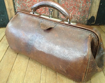 Woody Brown Leather Bag, Gladstone Doctors Case, Original Skeleton Key, Antique from France