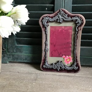 French Keepsake Picture Photo Frame, Velvet Metal Frame, Watered Silk, Floral Embroidery Appliqué image 2