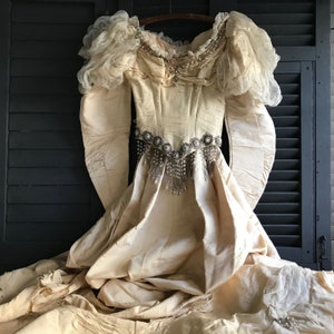 19th C Beaded Silk Wedding Dress, Oyster Cream, ca 1892, For Restoration, LM image 3