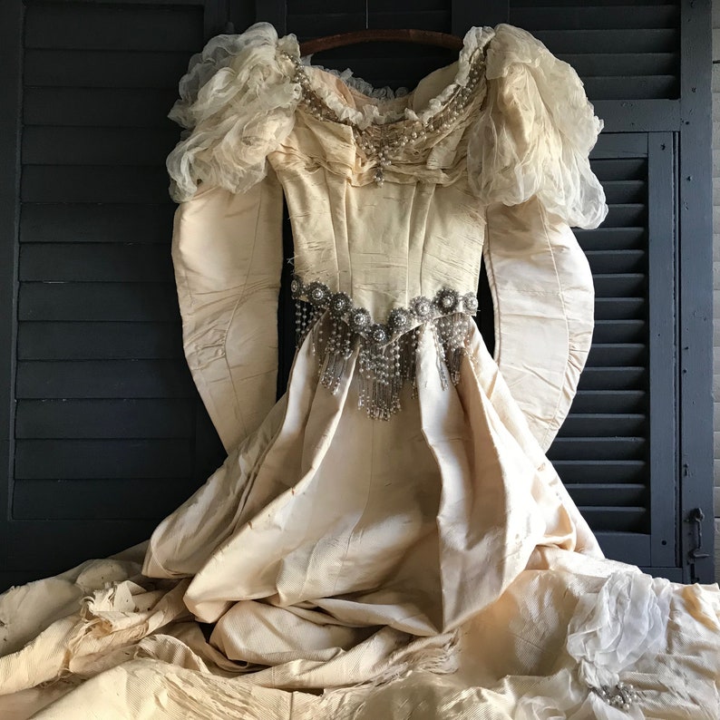 19th C Beaded Silk Wedding Dress, Oyster Cream, ca 1892, For Restoration, LM image 3