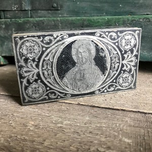 French Inlay Pewter Box, Artistic, Religious, Travel Jewelry Trinket Pill Stamp image 7