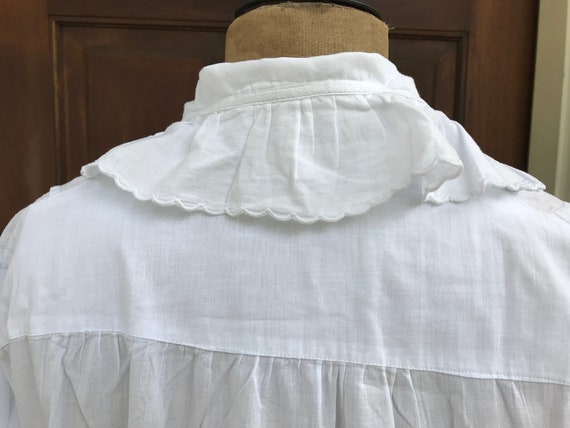 French Elegant Ruffles Lace Nightgown