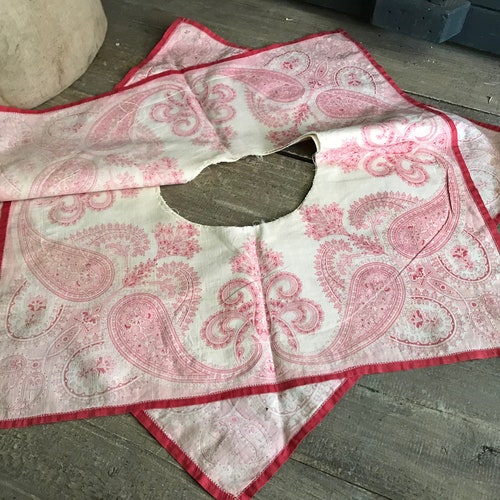 Antique Red Bandanna Collar, Paisley shops Print, Dress Accessory, Period Clothing