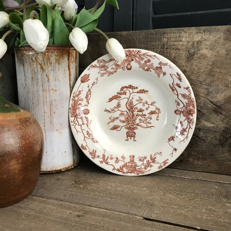 French Gien Faïence Plate, Stoneware, Floral, Médailles d'or, Yeddo, Diplome D'Honneur, French Farmhouse, Farm Table image 1